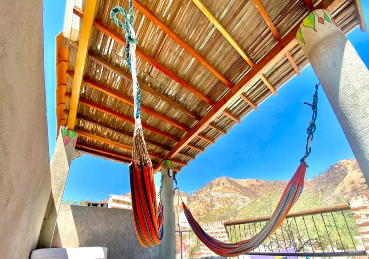 Hostal Aurora, Smith Lodging Таганга Екстериор снимка