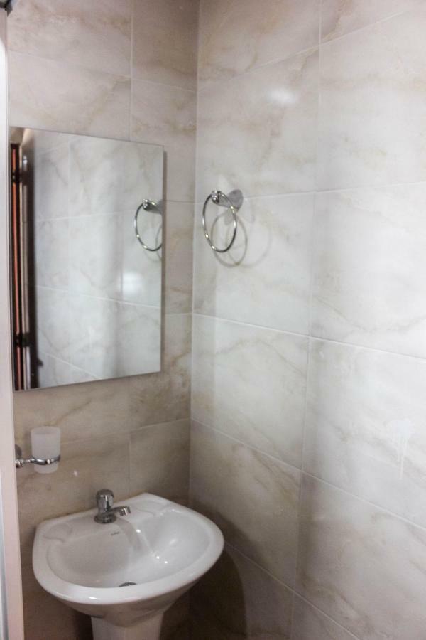 Hostal Aurora, Smith Lodging Таганга Екстериор снимка